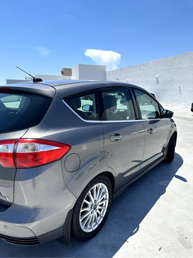 ford hybrid, rent a car, rent a car in miami, rent for hybrid c-max sel, ford hybrid c-max gray